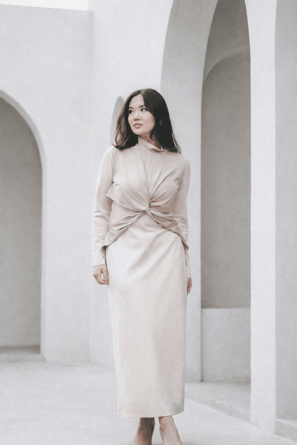 Платье из джерси с перекрученным лифом - S