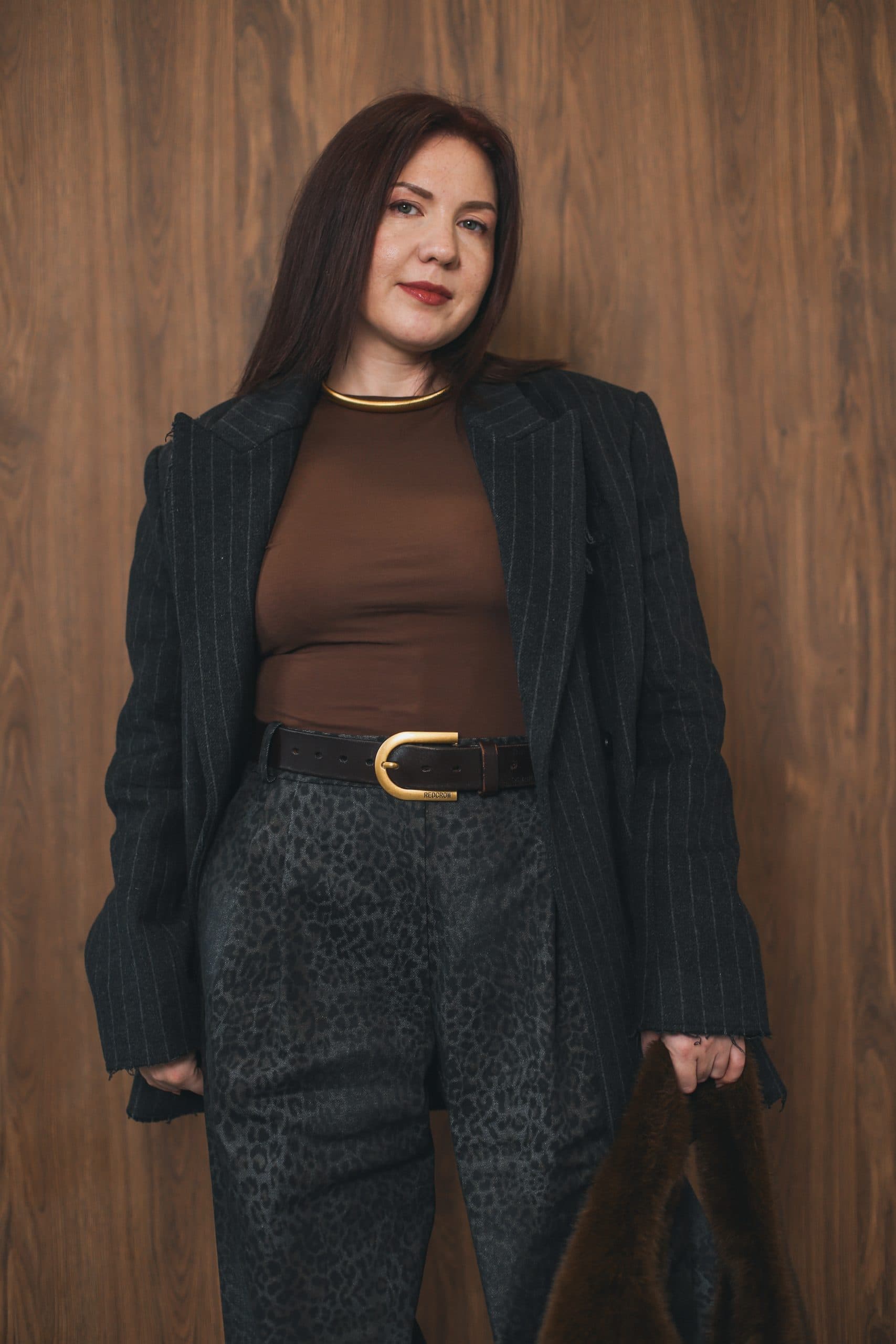 Джинсы-трубы из денима